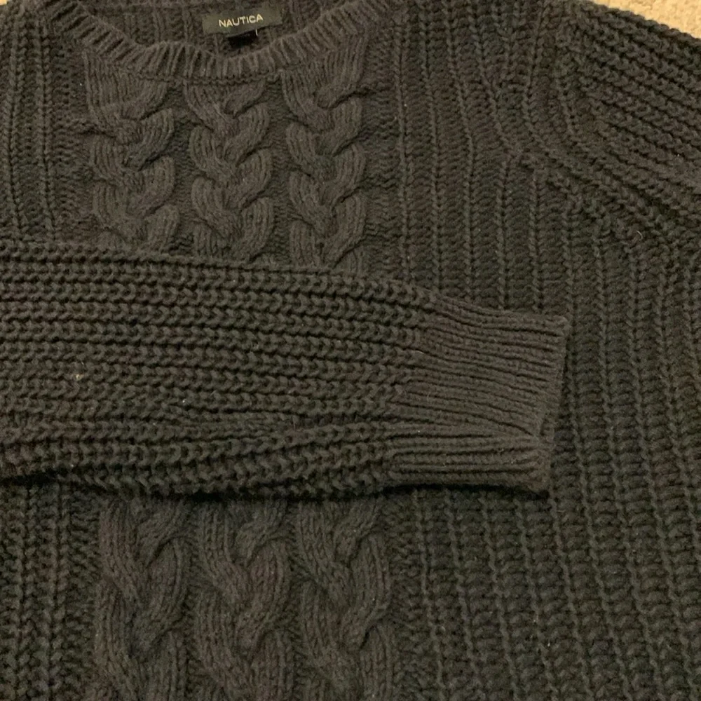 Nautica Cable, chunky net navy blue size large sweater - Picture 15 of 16